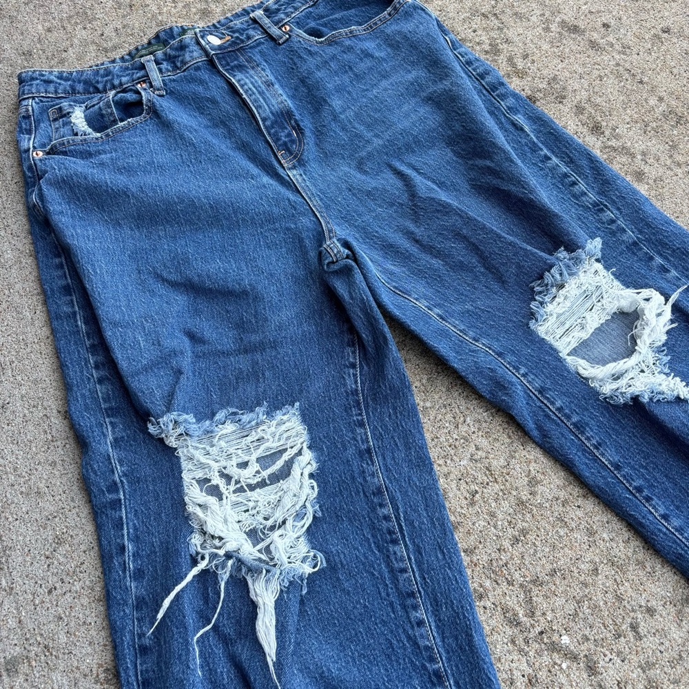 Wild Fable Distressed Blue Women's Jeans - Picture 2 of 4